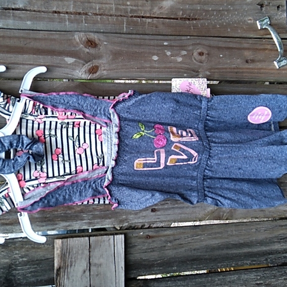 Other - Nwt 2 Romper Set with Hair Scrunchie